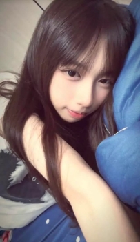 小奶糖 157cm/Ccup/43kg/20歲 圓潤超彈、粉嫩敏感 迷你活力身材
