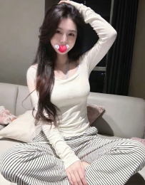 靜檸 165.46.C.25歲 喜歡骨感少婦 服務積極 可預約